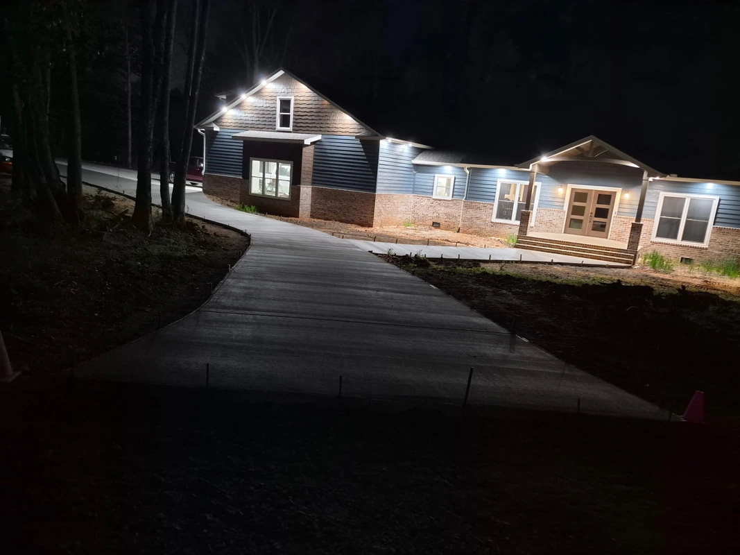 Concrete driveway poured by Quality Concrete in Huntsville, AL
